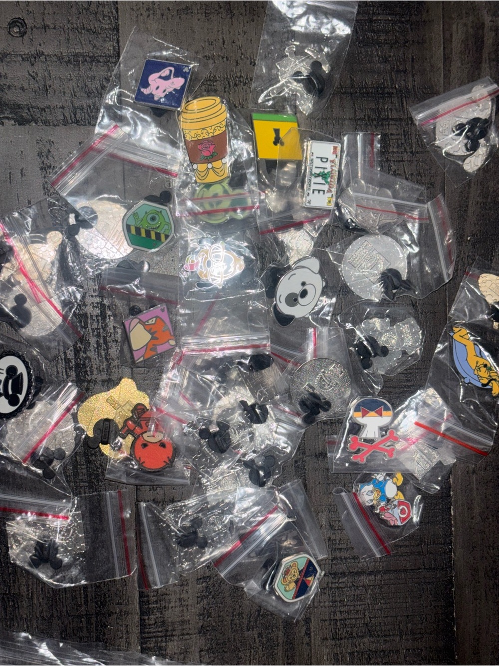 DISNEY Trading Pins 35 PINS!!!